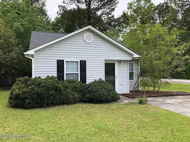 1st image of 3570 Red Oak Drive