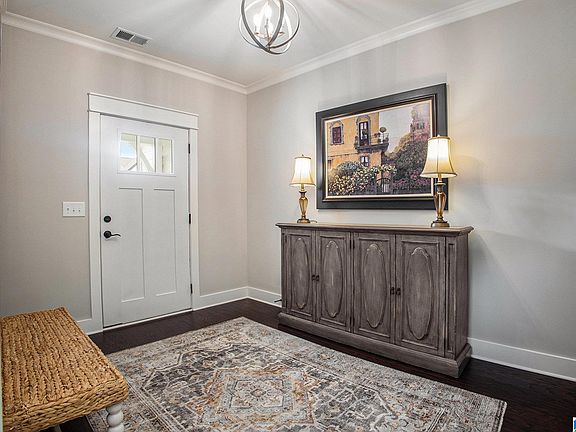 4th image of 1436 Woodridge Pl