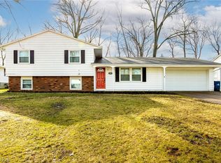 4953 Timberview Dr, Vermilion, OH 44089