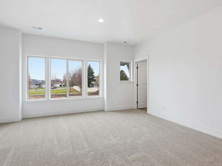 631 N Creative Way — Photo 9
