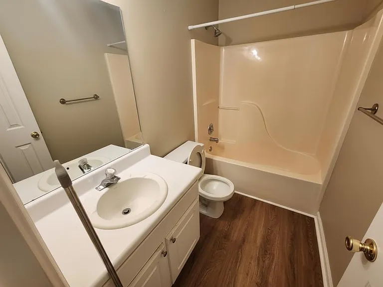 3020 Oak Meadow Dr — Photo 23