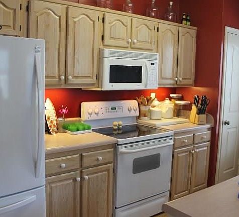 4th image of 521 Englehard Dr