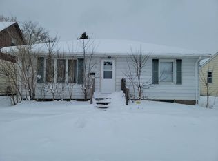 821 17th St N, Moorhead, MN 56560