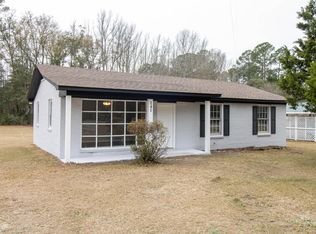 141 Rhoad Park St, Bamberg, SC 29003