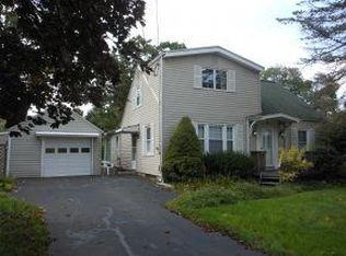 16 New St, Windsor, NY 13865