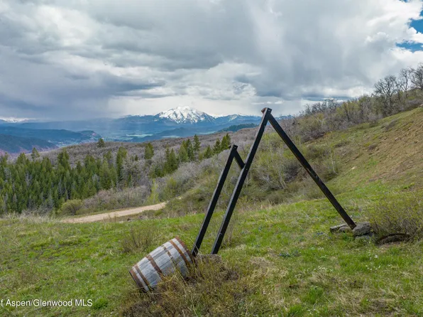 4300 Bear Wallow Ln, Glenwood Springs, CO 81601
