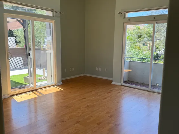 30369 San Martinez Rd, Val Verde, CA 91384