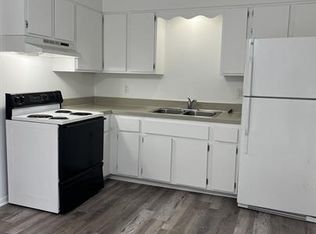 1664 Molitor Rd APT C, Aurora, IL 60505