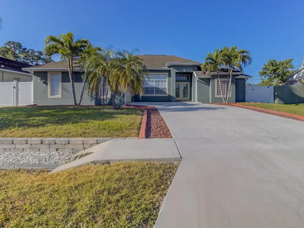 942 SW Consolata Avenue, Port St Lucie, FL 34953