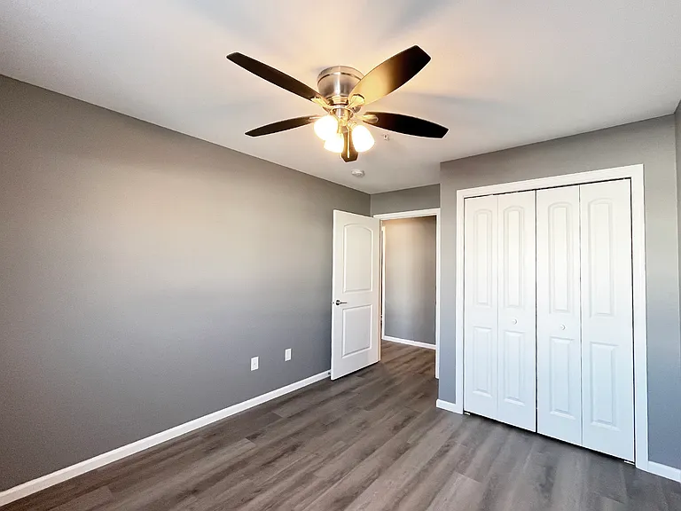 Creekside Townhomes — Photo 18