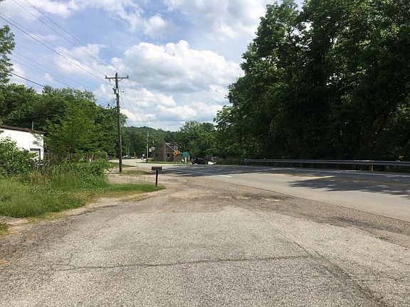 4th image of 1546 Us Highway 52