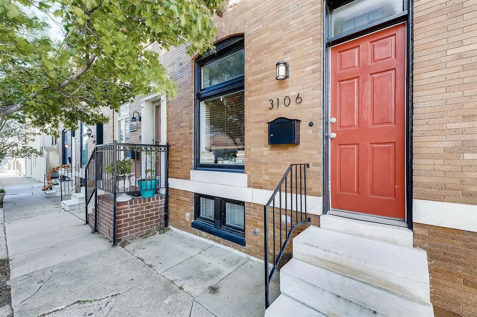 3106 E Lombard St photo 1