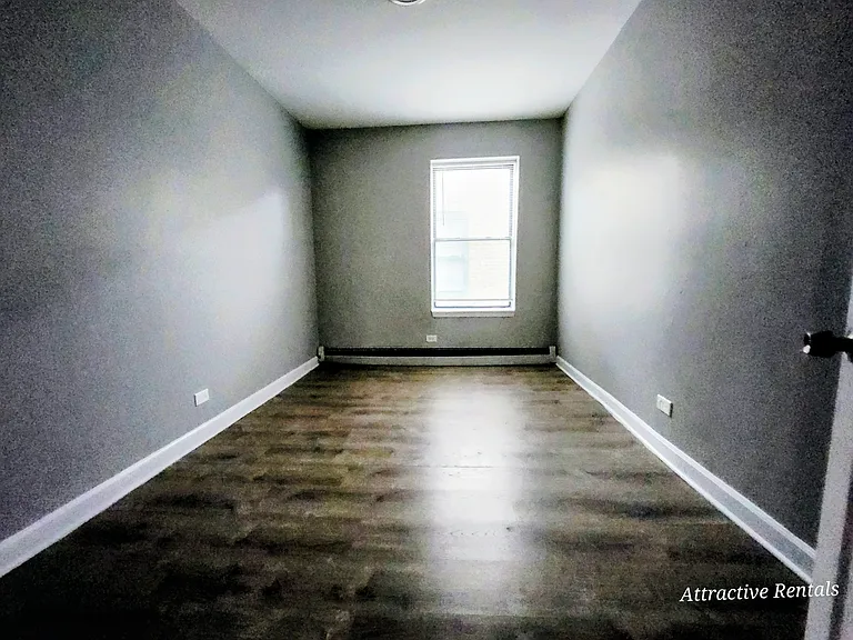 5657 W Washington Blvd #2S — Photo 3