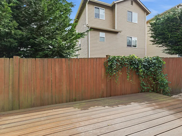 2526 143rd St SW — Photo 35