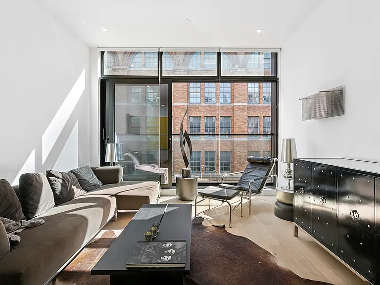149 E 26th St #Penthouse 1 — Photo 4