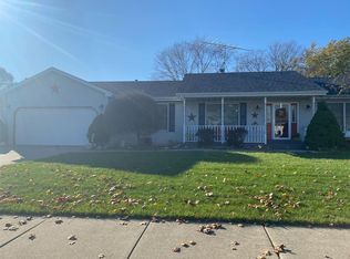 6370 Marshall St, Merrillville, IN 46410