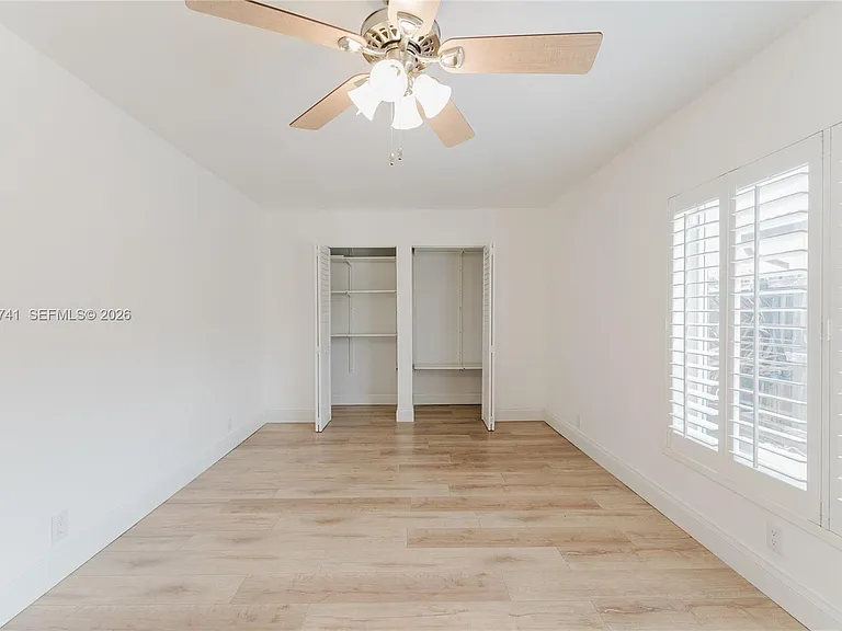 2101 NE 63rd St — Photo 17