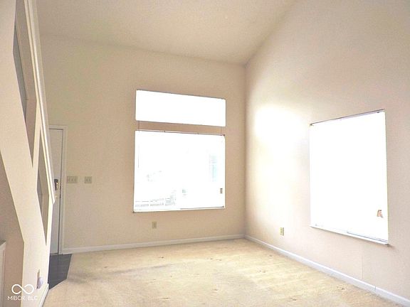 5th image of 4959 Clarkson Dr