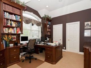 3rd image of 44 Kensington Cir