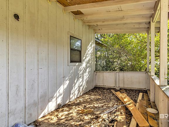 4th image of 9944 John Hall Ln