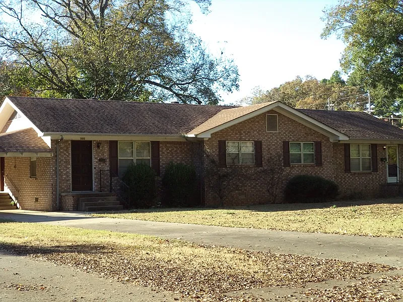 307 N Central Ave