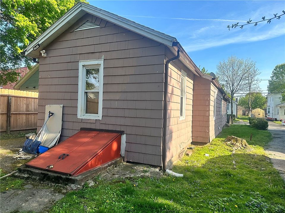 92 Campbell St, Rochester, NY 14611 MLS R1469780 Zillow