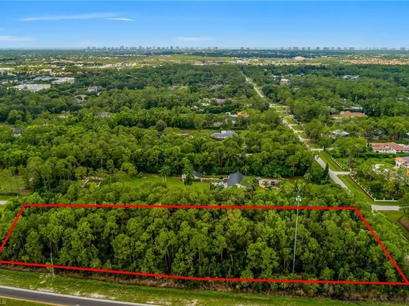 620 Soll ST, NAPLES, FL 34109