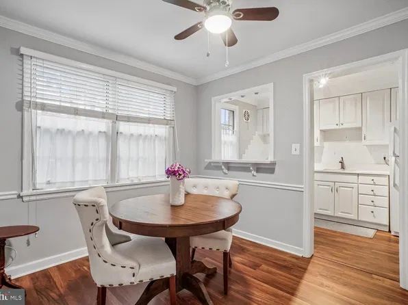 6626 E Wakefield Dr APT A1, Alexandria, VA 22307