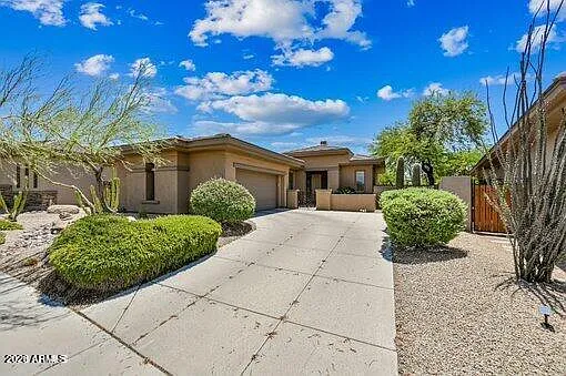 7585 E Balao Dr — Photo 1