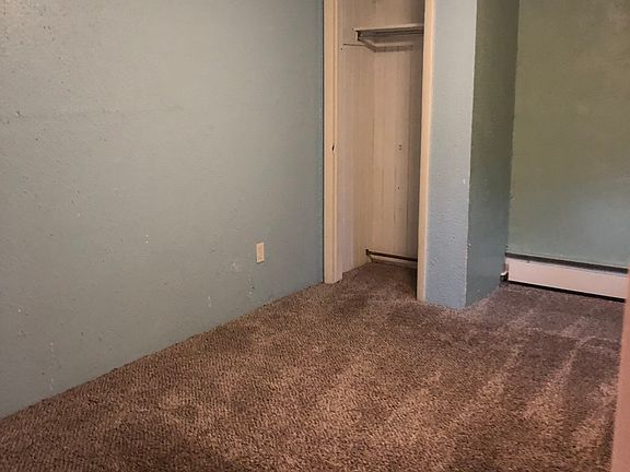 Downstairs 2nd bedroom