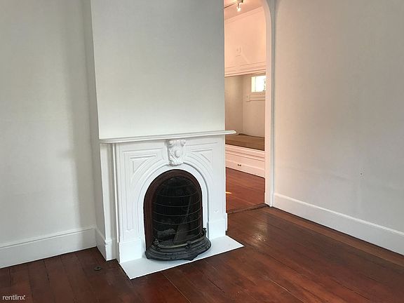 5th image of 2231 Pine St