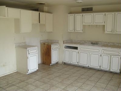 5th image of 4733 E Sunland Ave