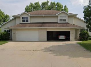 5323 Brookview Dr, Appleton, WI 54913