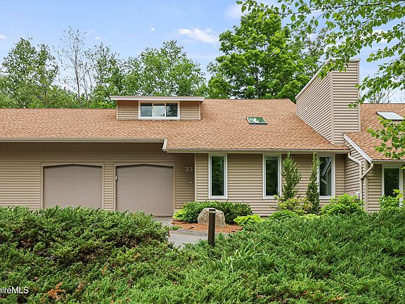 3rd image of 15 Wexford Ct #33