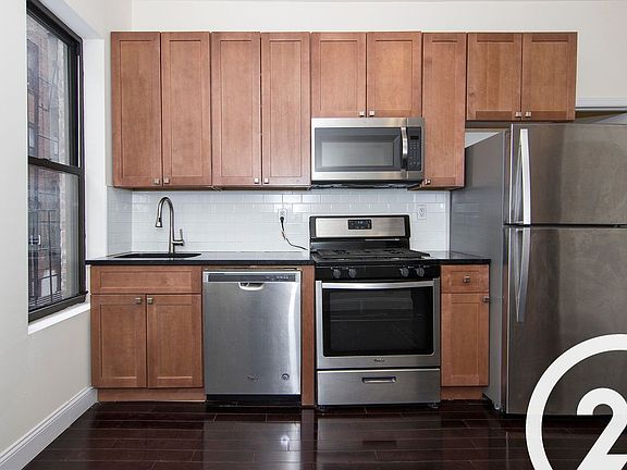 3rd image of 30-84 34th St #1E