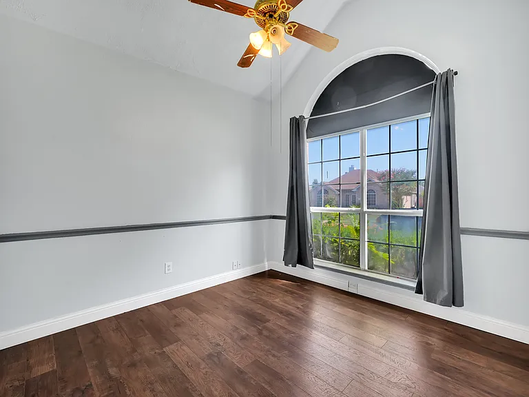 1802 Pendleton Rd — Photo 9