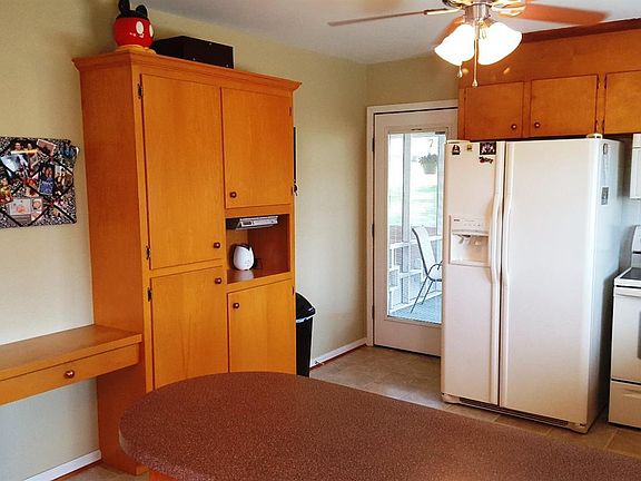 5th image of 284 Sherbrooke Dr