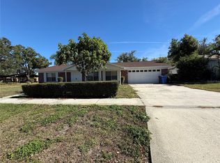 13513 Shady Shores Dr, Tampa, FL 33613