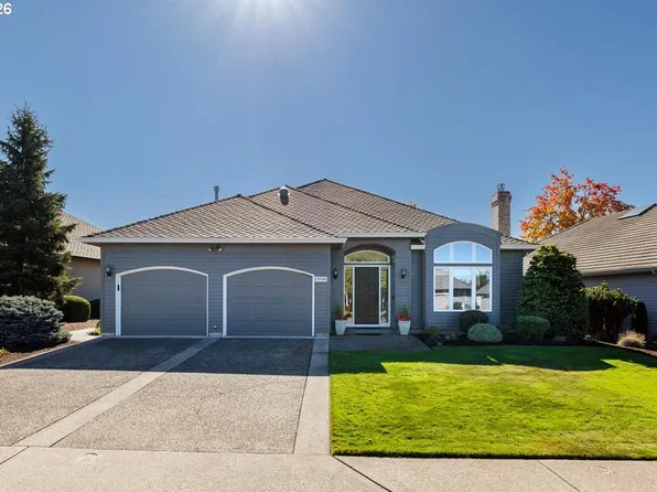 15996 NW Claremont Dr, Portland, OR 97229