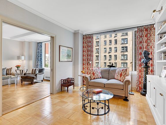 3rd image of 308 E 72nd St APT 4C