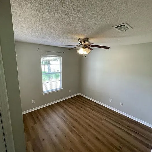 8907 Longmont Way — Photo 19