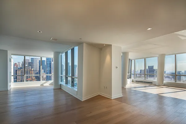 Rented by Compass | media 21