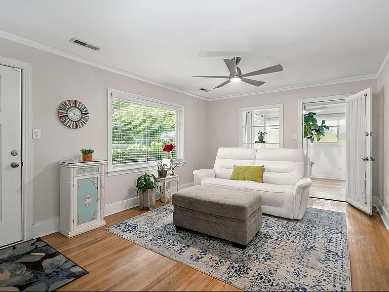 672 W Oak Forest Dr — Photo 6
