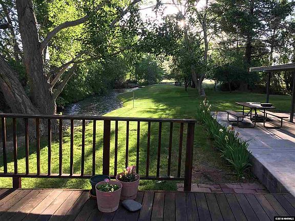 4th image of 1030 Riverview Dr
