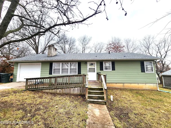 107 W Whitlow Dr, Fulton, MO 65251