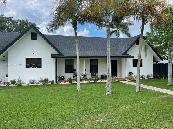 91 NE 16th St, Homestead, FL 33030