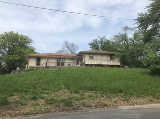 500 Thomas Dr, Platte City, MO 64079