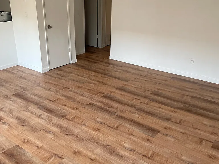100 W Caldwell Ave #37 — Photo 3
