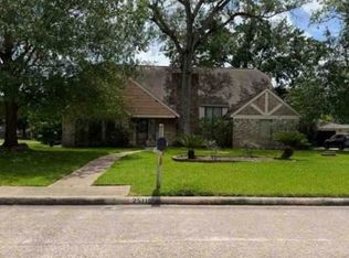 25118 London Town Dr, Spring, TX 77389