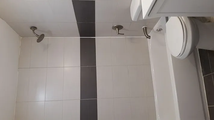 Rented by Signature Property Realty | media 4